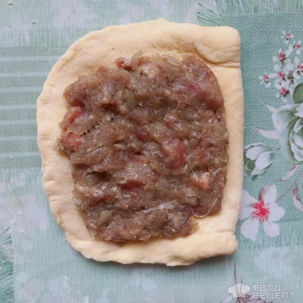 Рецепт: Пирожки с мясом (фаршем) - тесто на кефире